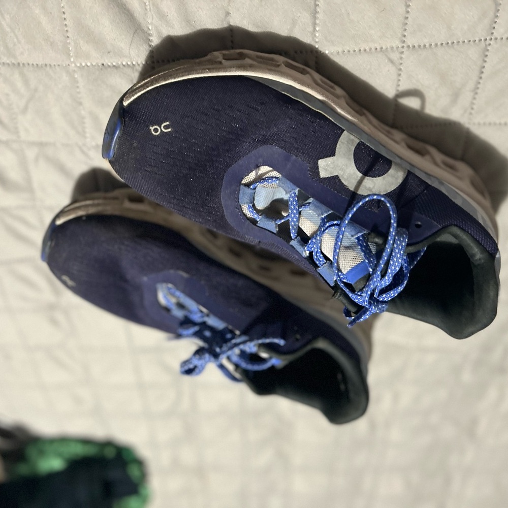 On Running Kids Navy and White Sneakers